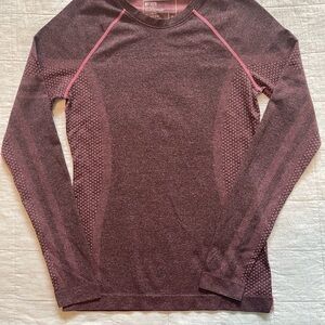 FIGS Salta Seamless Underscrub in Maroon and Pink